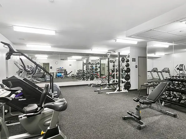 21-45 44th Drive image 9 of 12