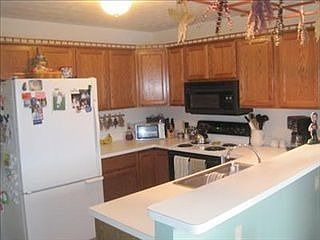 3rd image of 1650 17th St