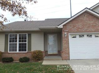 688 Carol Ann Dr, O Fallon, IL 62269