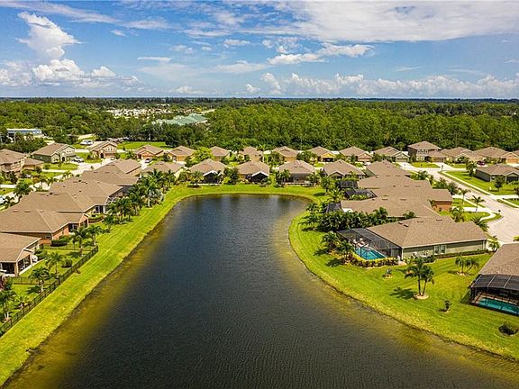 4th image of 8114 Westfield Cir