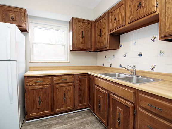 4th image of 2039 Dallas Ave #2