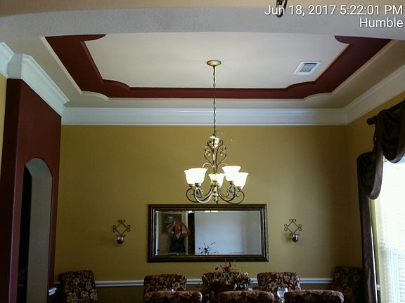 Beautiful trey ceiling