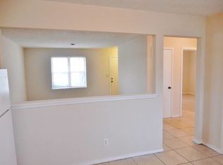 125 Fairway Dr, Monett, MO 65708