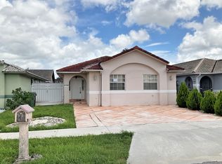 3155 W 72nd Ter, Hialeah, FL 33018