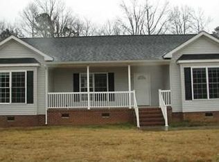 465 Stagecoach Rd, Warrenton, NC 27589