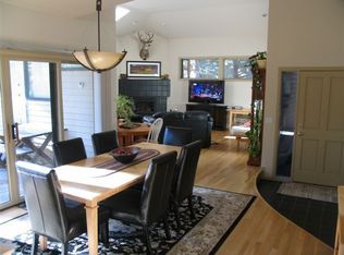 19498 Mammoth Dr, Bend, OR 97702