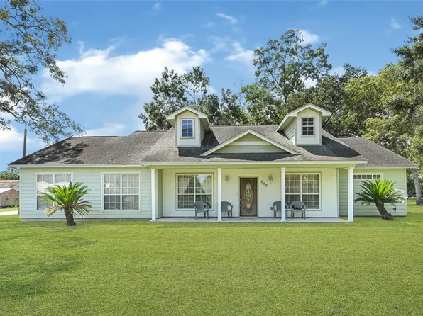 659 Washington St, Liberty, TX 77575