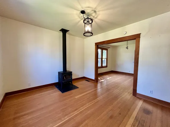 606 W 10th Ave, Ellensburg, WA 98926
