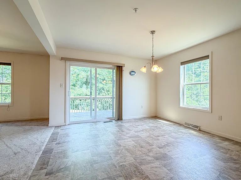 271 Wildflower Dr — Photo 11