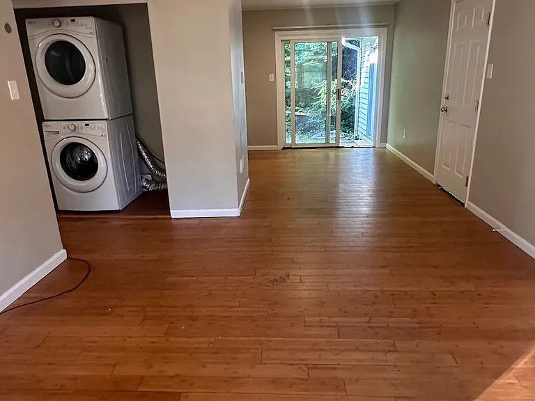 940 Glenn Bridge Rd SE — Photo 2
