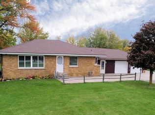 6105 Byron Rd, Zeeland, MI 49464