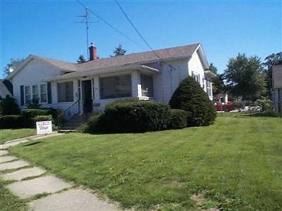 1st image of 604 Calumet Ave
