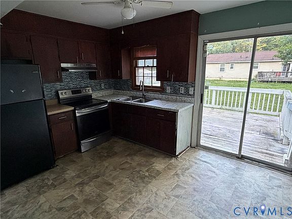 3rd image of 1607 Old Iron Rd