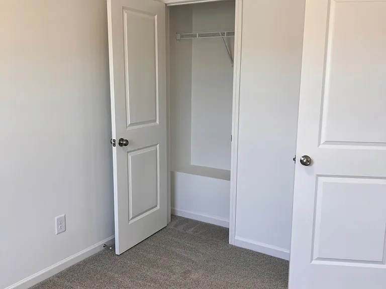 Unit Photo