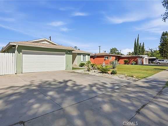 2nd image of 3469 Tipperary Way