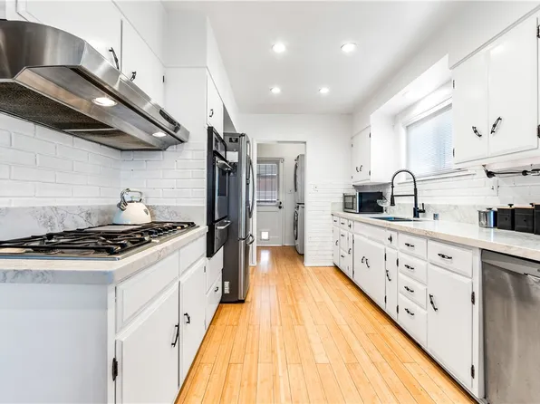 2517 Denmead St, Lakewood, CA 90712