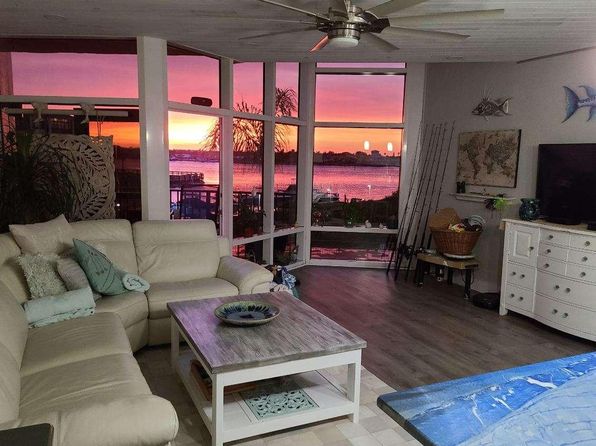 520 S Peninsula Ave #2D-4