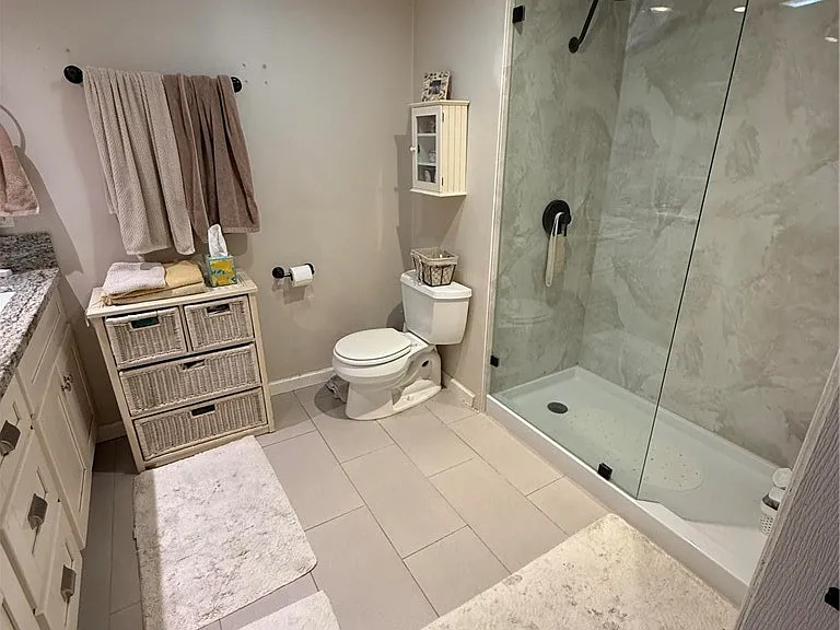 2543 E Santa Fe Ave — Photo 10