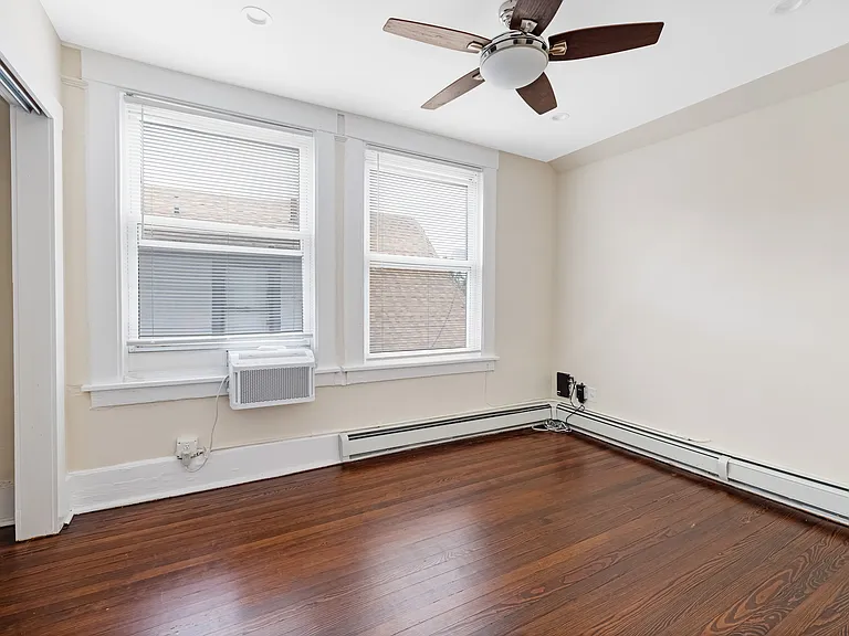 301A Orange Rd #3 — Photo 4