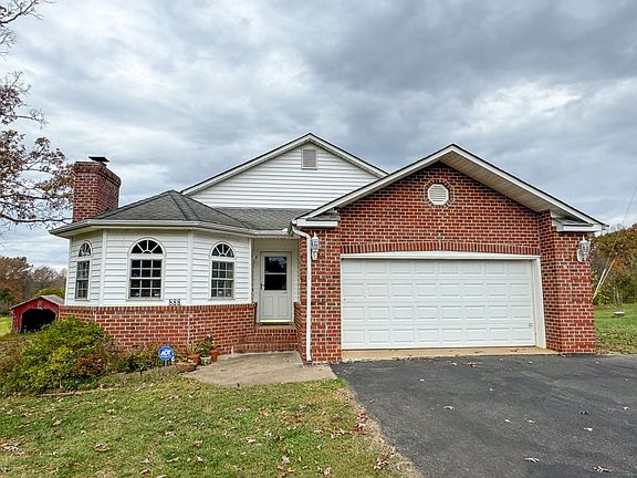 2nd image of 888 Patrick Henry Pl