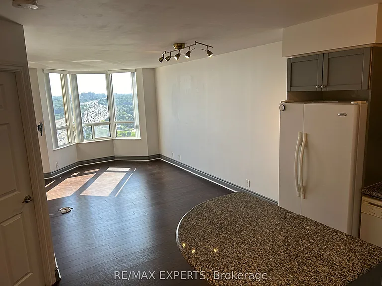 80 Harrison Garden Blvd #1625 — Photo 8