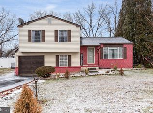 5161 Erie Rd, Harrisburg, PA 17111