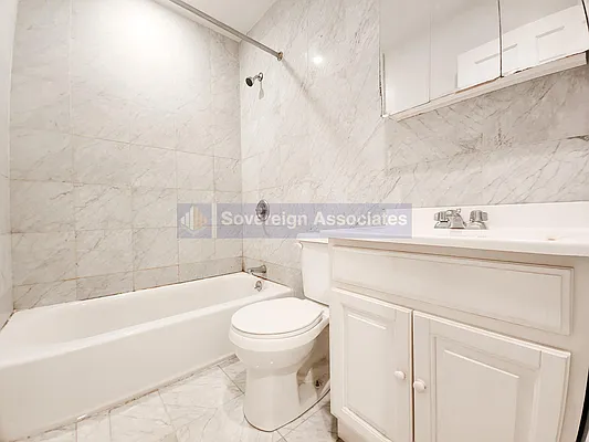 Rented by Sovereign Associates | media 9