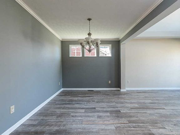 5th image of 4307 S Haven Dr