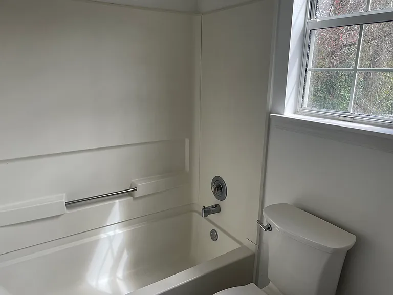 258 Stonewood Dr — Photo 10