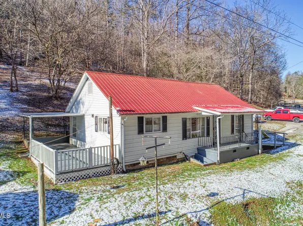 357 Baker Hollow Rd, Washburn, TN 37888