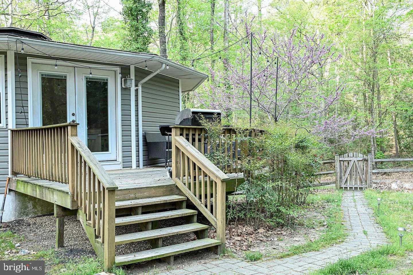 3 bed, 2.0 bath, 1448 sqft, $1,850 — Photo 2