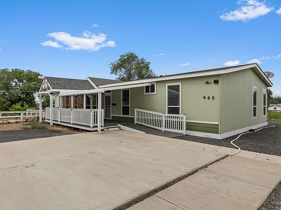4th image of 665 NW Apollo Rd