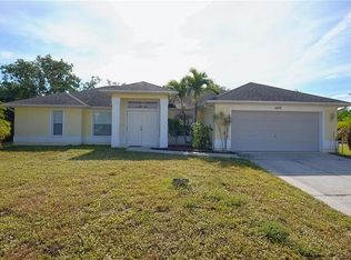 1402 SW 9th Ct, Cape Coral, FL 33991