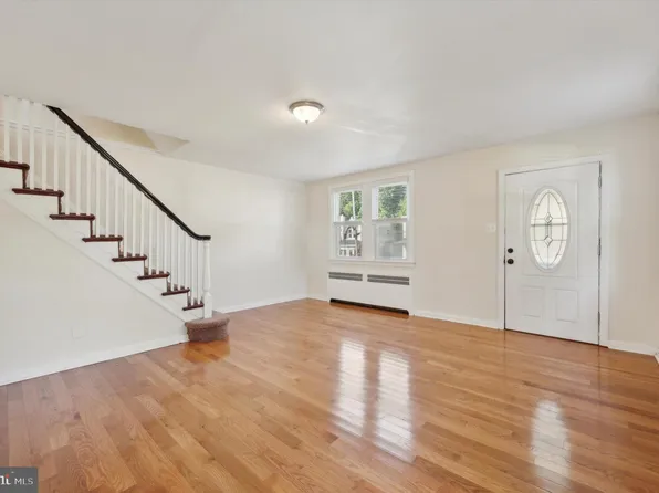 701 Yeadon Ave, Lansdowne, PA 19050