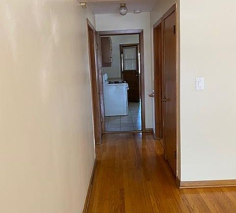 4th image of 5809 N Elston Ave #1