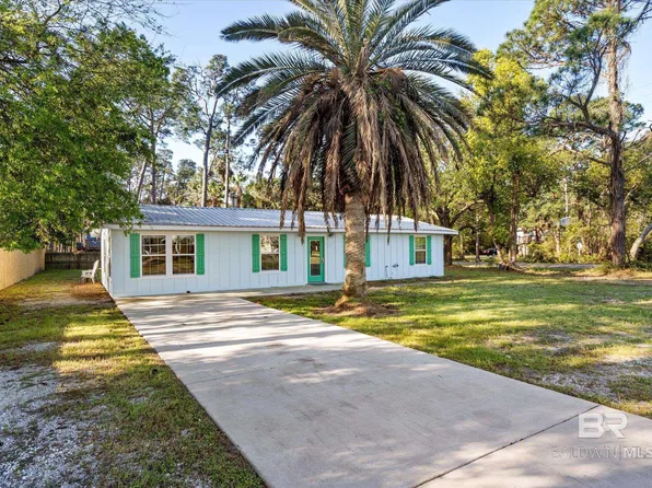 321 Conde Ave, Dauphin Island, AL 36528
