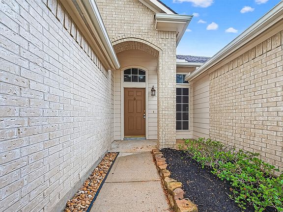 3rd image of 21411 Delridge Dr
