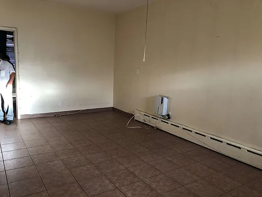 Rented by CIMINO CONO | media 9