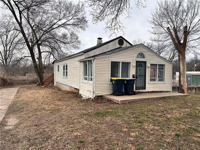 8110 Paseo Blvd, Kansas City, MO, 64131