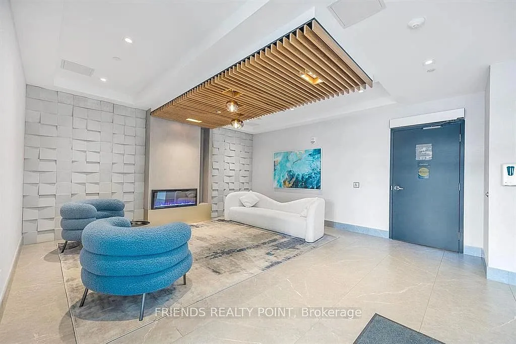 2 bed, $1,950 — Photo 4