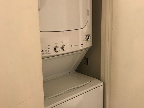 5th image of 118 N Meyers Dr APT C