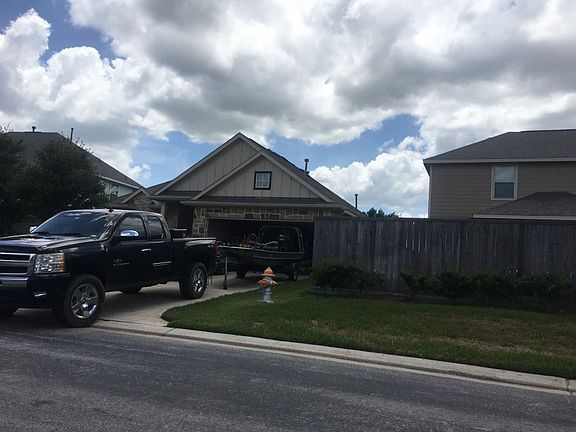 3rd image of 657 Pine Creek Dr