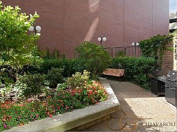 5th image of 1130 N Dearborn St APT 1212