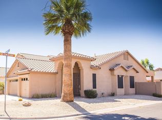 983 W Fairway Dr, Chandler, AZ 85225