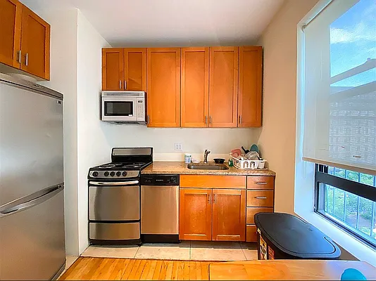 Rented by Nathan Joseph & Associates Inc. | media 21