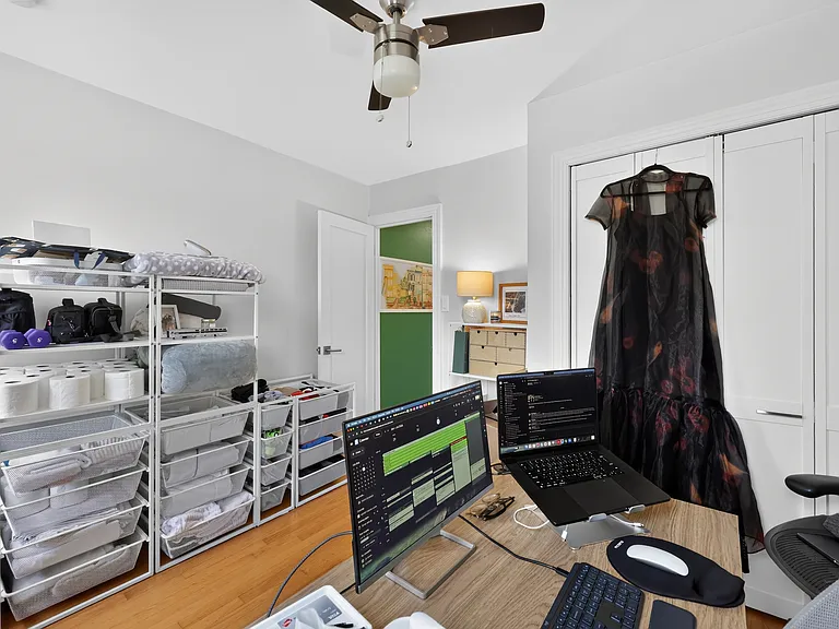 715 A St NE — Photo 15