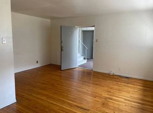 3225 Ashby Rd #3, Saint Ann, MO 63074