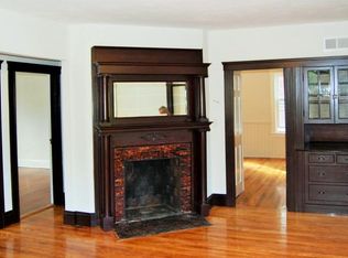 24 Hollywood St APT 2, Worcester, MA 01610