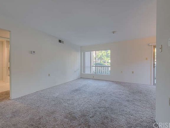 2nd image of 788 Pinetree Cir APT 17