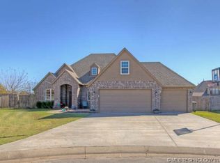 8284 Quail Ridge Rd, Claremore, OK 74019